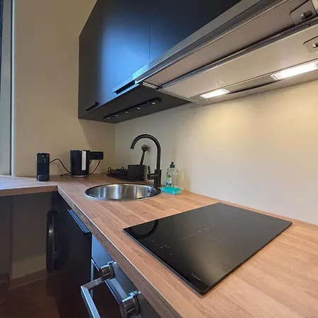 Corto * Трієст